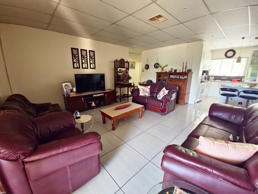 2 Bedroom Property for Sale in Klippunt Northern Cape